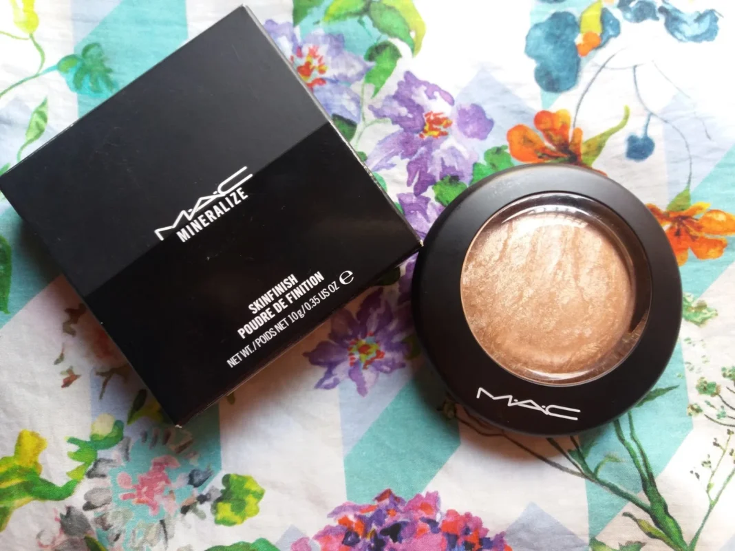 MAC Soft & Gentle Mineralize Skinfinish: The Cult Highlighter That Works Magic on Every Skin Tone